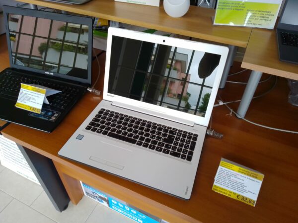 Lenovo IdeaPad 310-15IKB ricondizionato CF - immagine 3