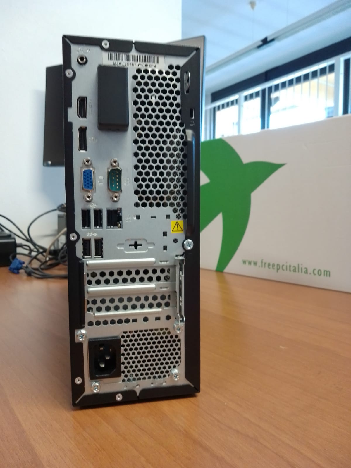 Lenovo ThinkCentre V530S-07ICR SFF ricondizionato - immagine 4