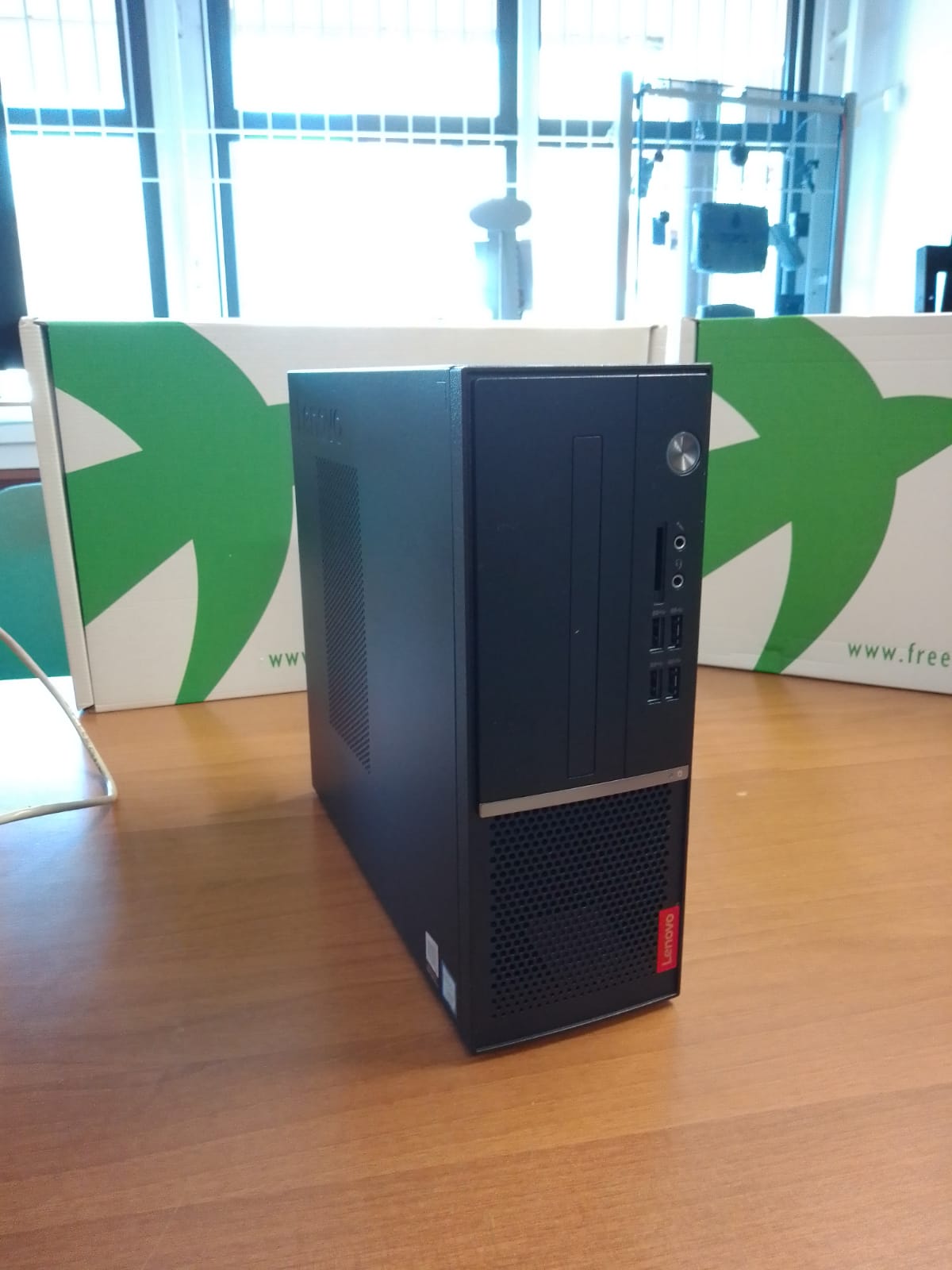 Lenovo ThinkCentre V530S-07ICR SFF ricondizionato - immagine 8