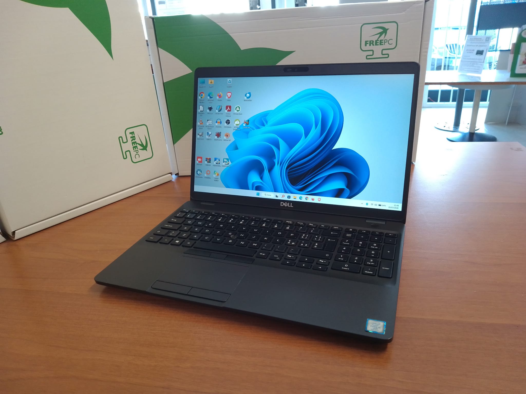 Dell Latitude 5501 ricondizionato - immagine 2